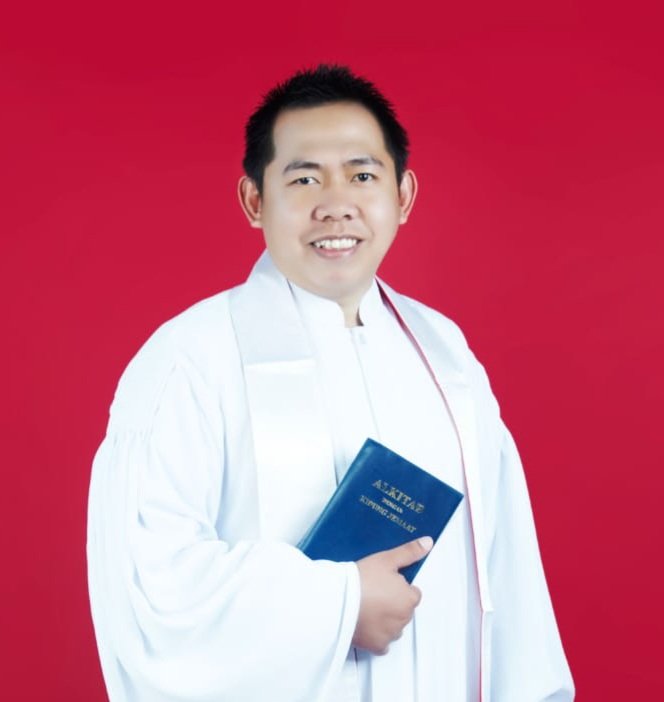 Michael Leonard Gomora Taruklabi